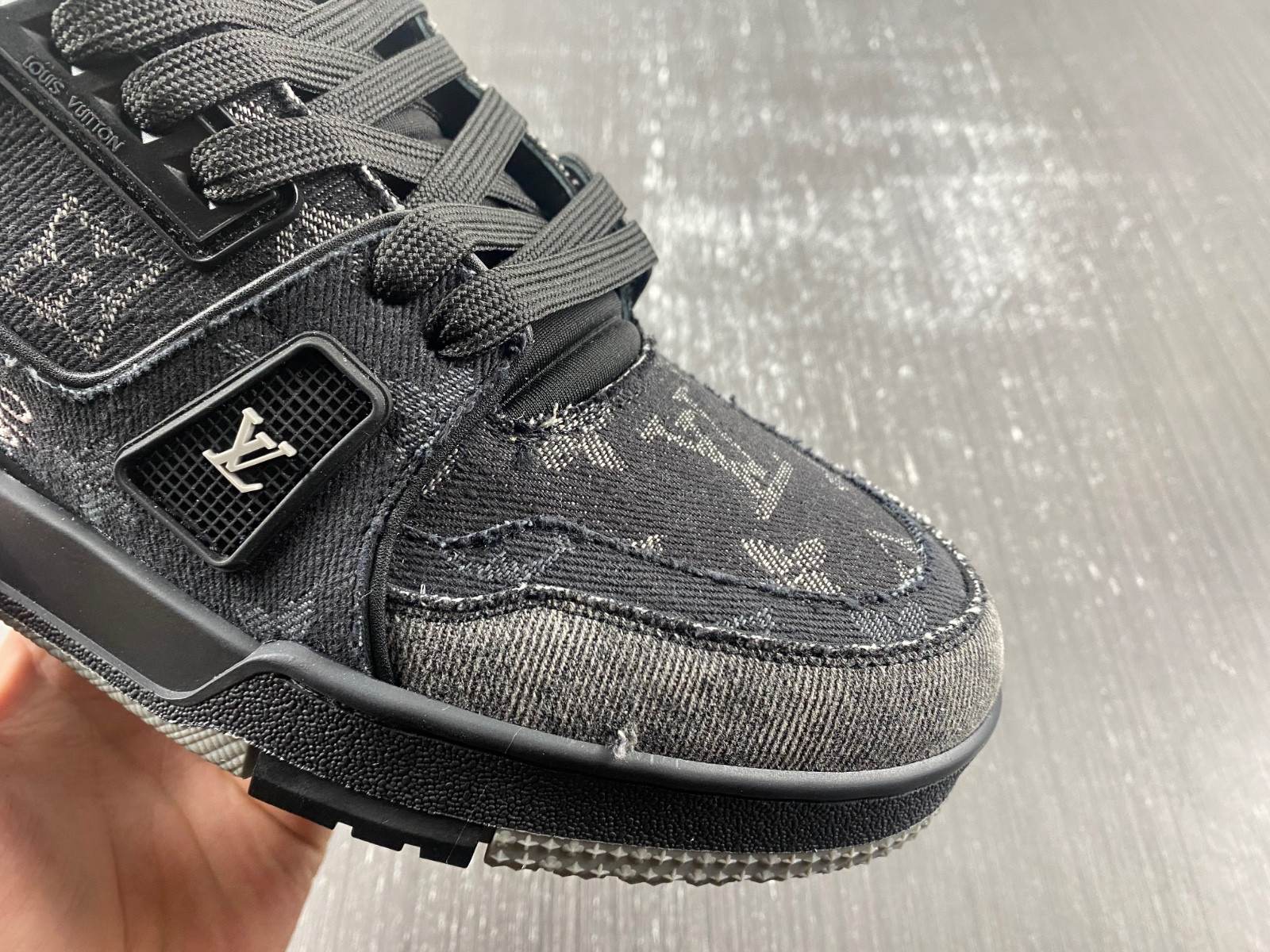 L*V Trainer