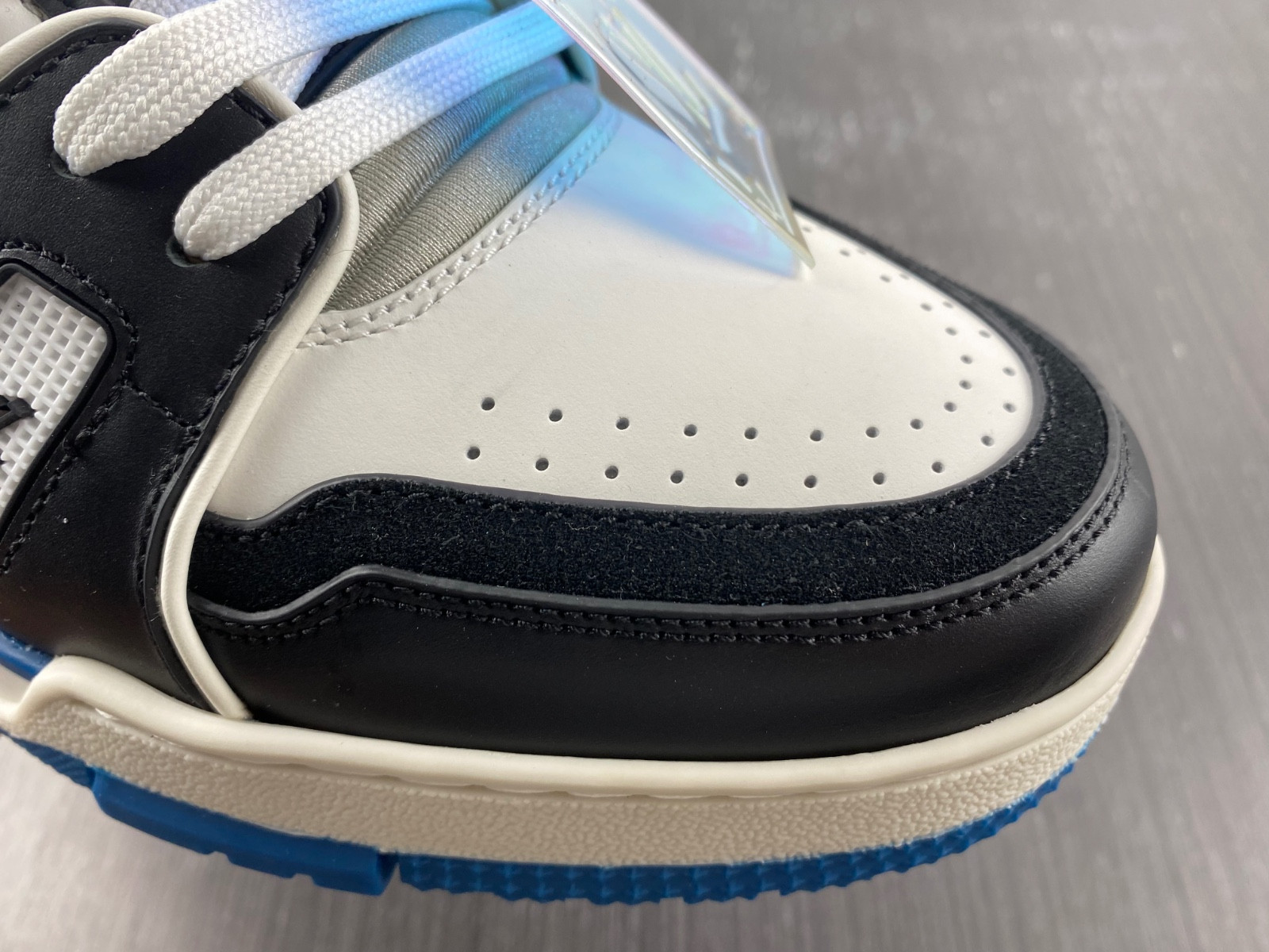 L*V Sneakers