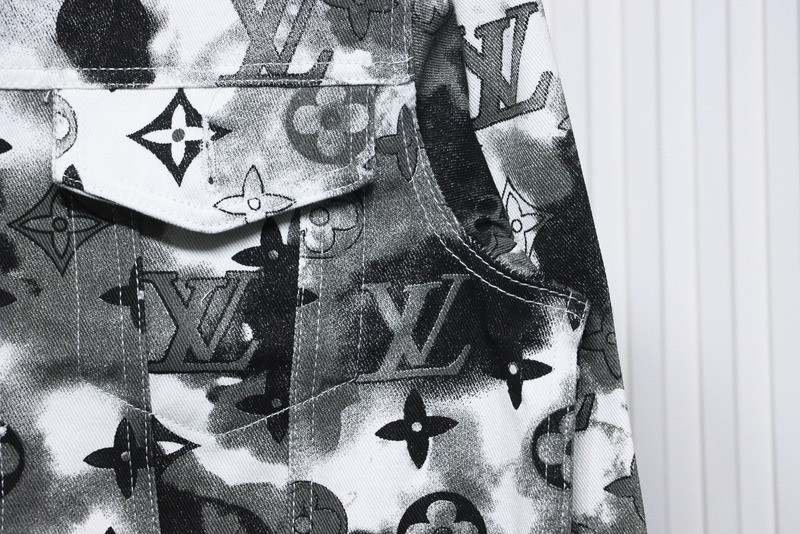 L*V COAT