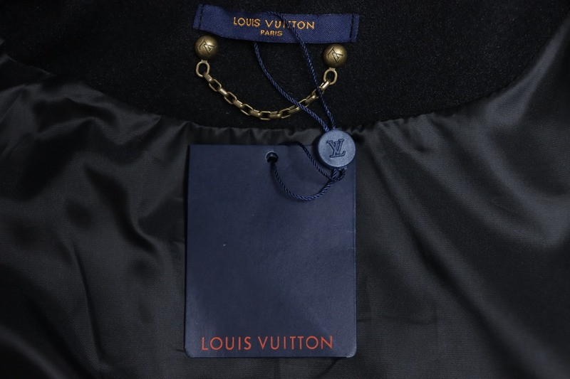 L*V COAT