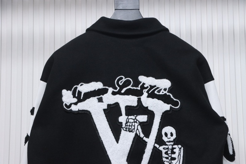 L*V COAT