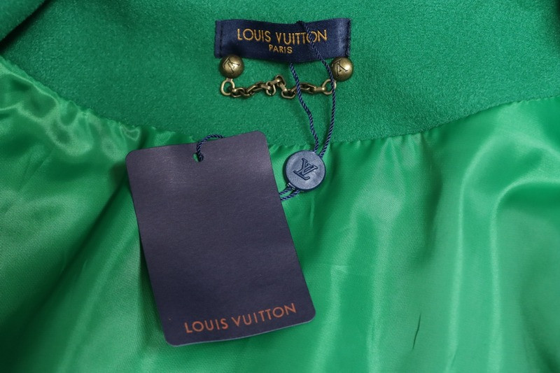 L*V COAT