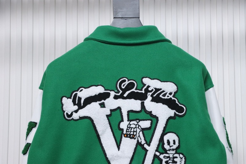 L*V COAT