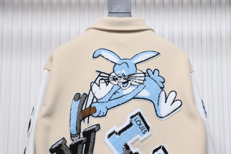 L*V COAT