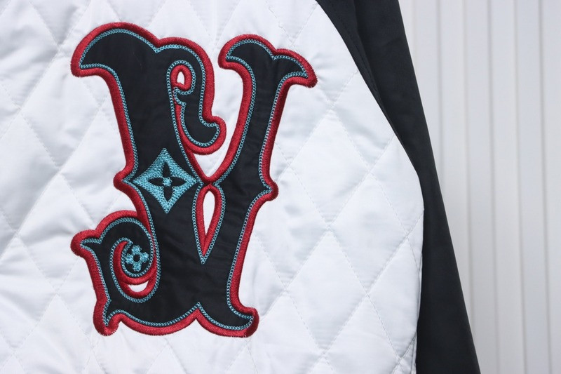 L*V COAT