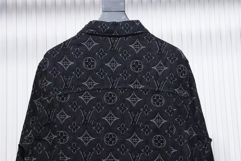 L*V COAT