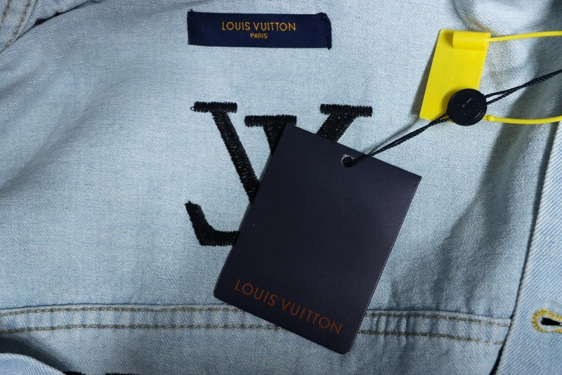 L*V COAT