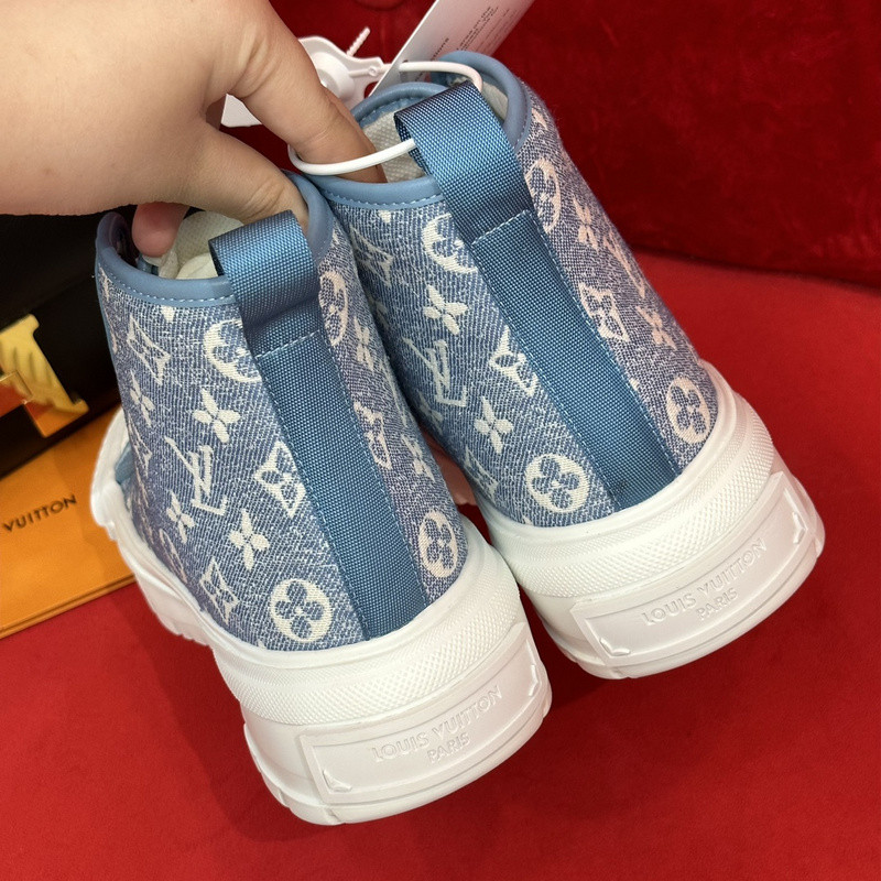L*V Squad Sneaker