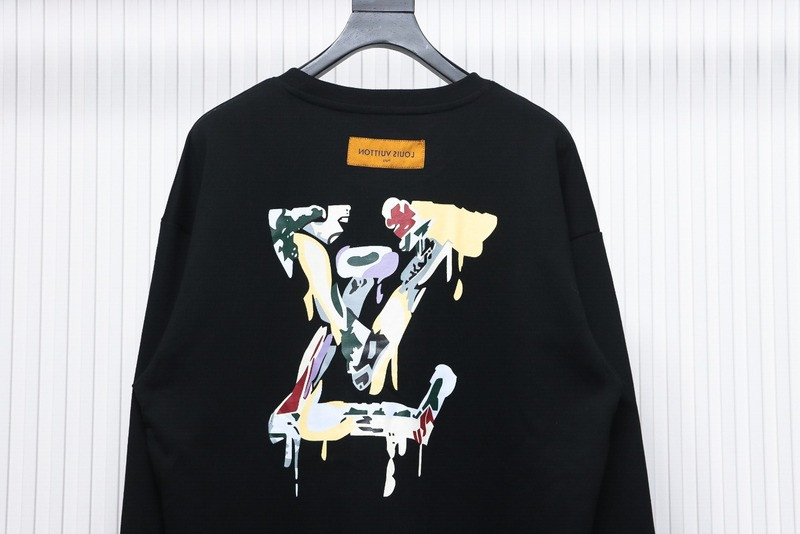 L*V HOODIE