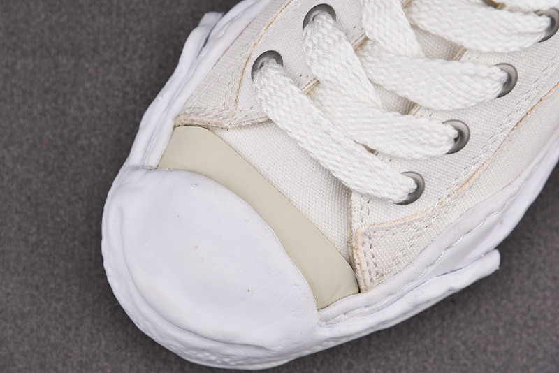 Maison Mihara Sneakers