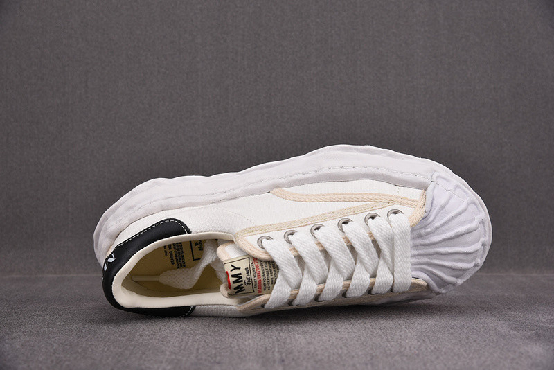 Maison Mihara Sneakers