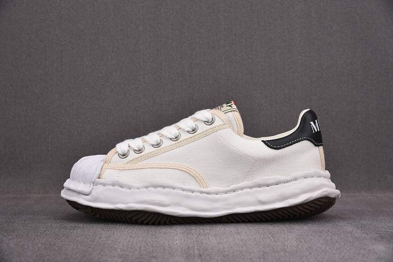 Maison Mihara Sneakers