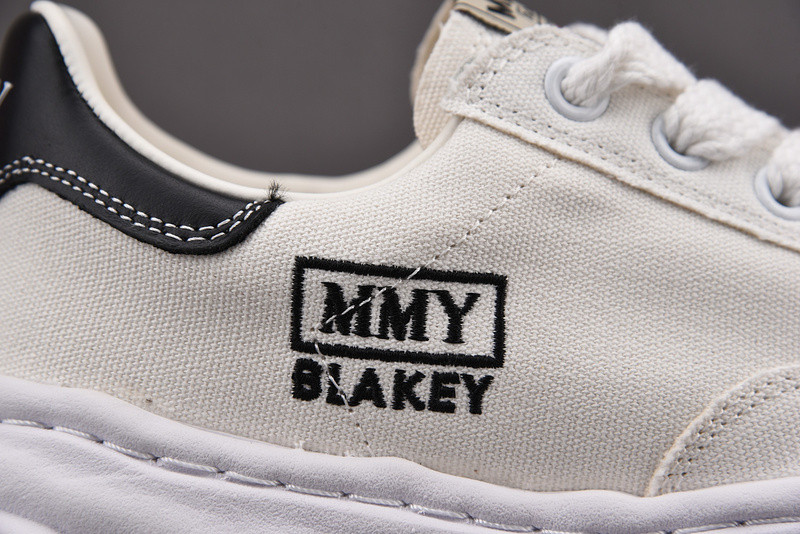 Maison Mihara Sneakers