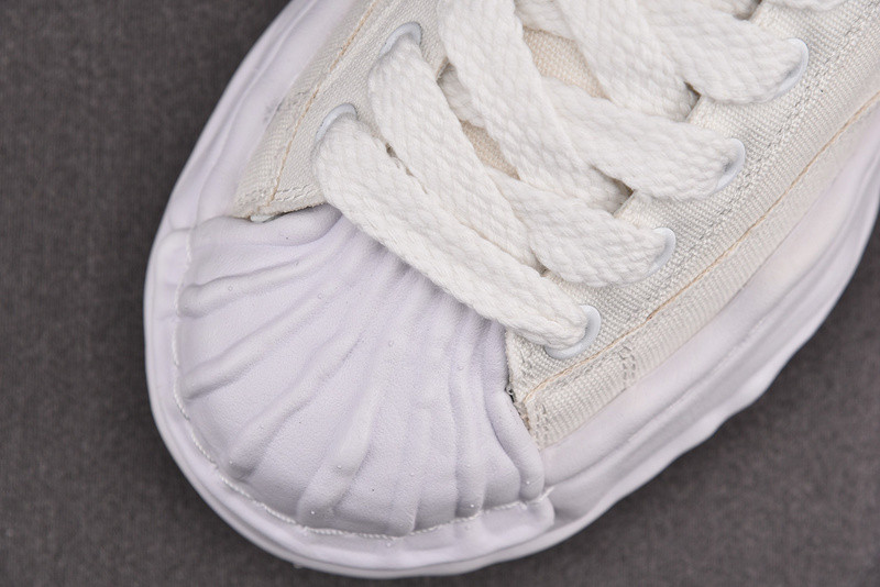 Maison Mihara Sneakers