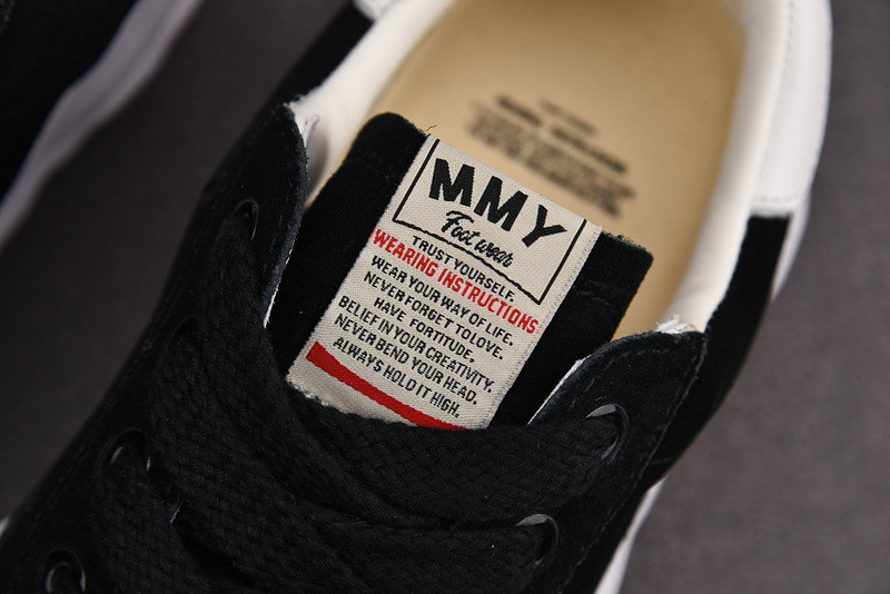 Maison Mihara Sneakers