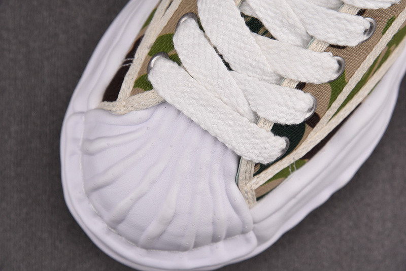 Maison Mihara Sneakers