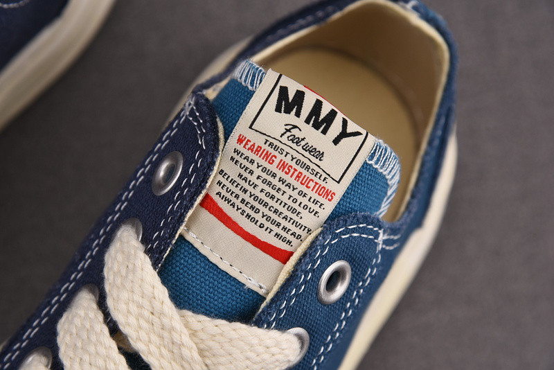 Maison Mihara Sneakers