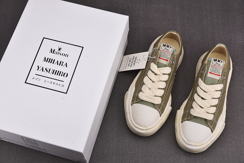 Maison Mihara Sneakers