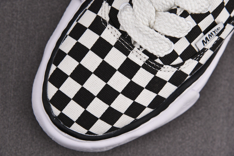 Maison Mihara Sneakers