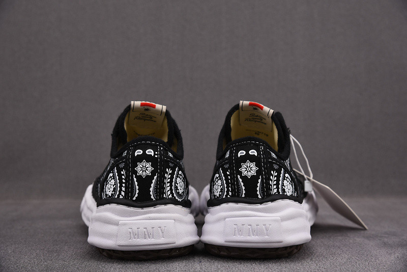 Maison Mihara Sneakers