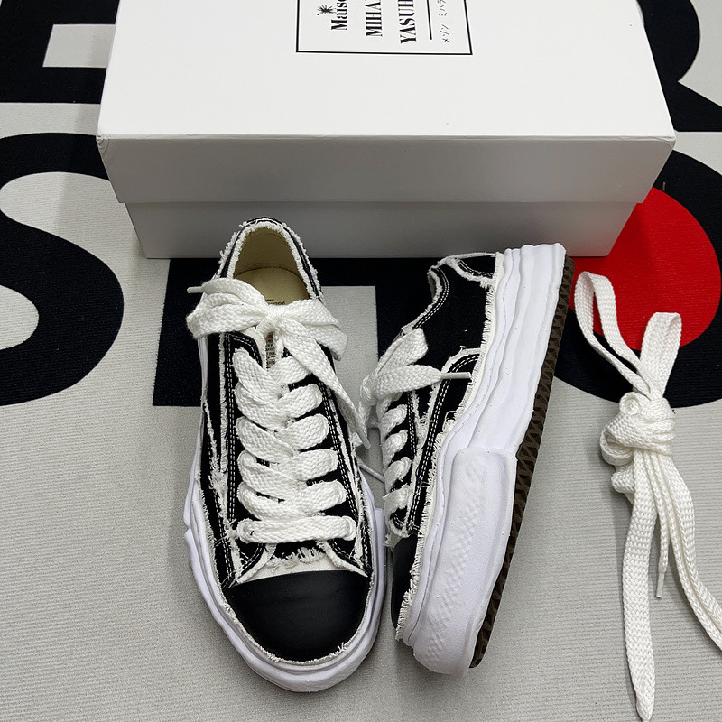 Maison Mihara Sneakers