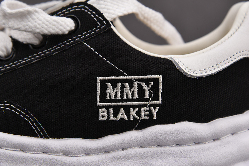 Maison Mihara Sneakers