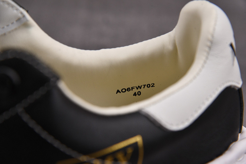 Maison Mihara Sneakers