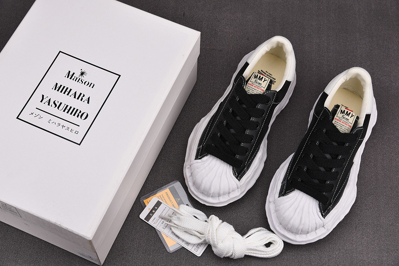 Maison Mihara Sneakers
