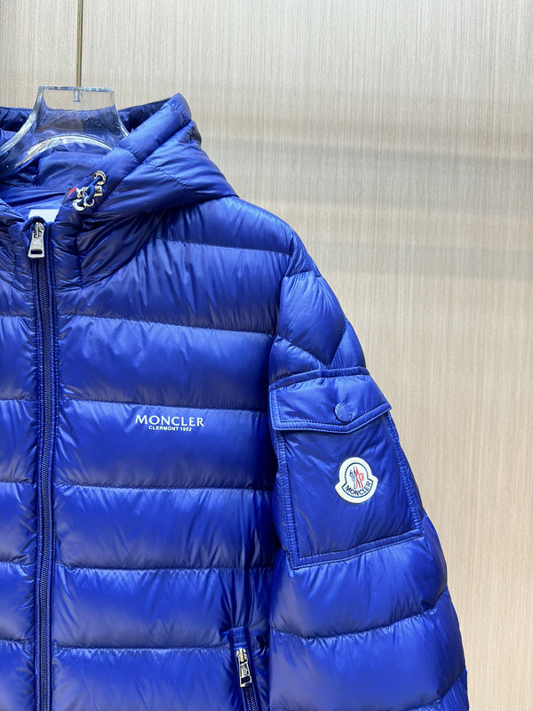 Monc COAT
