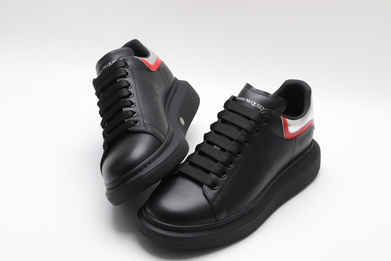 MQ Sneakers
