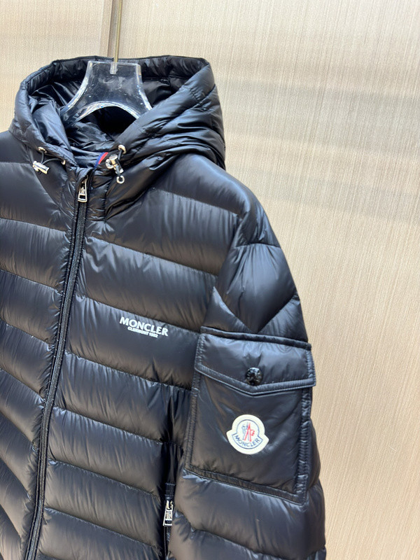 Monc COAT