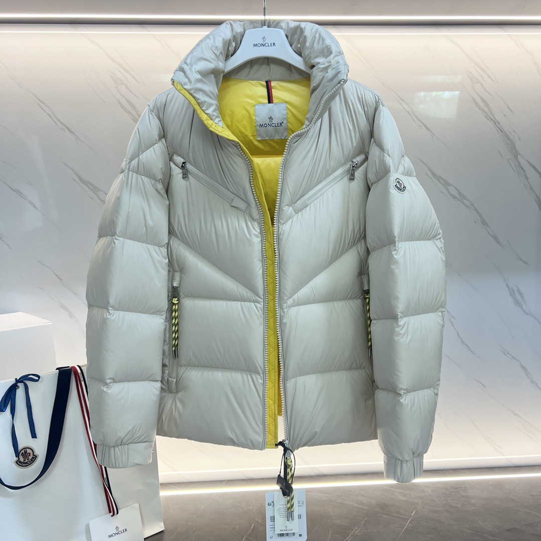 Monc COAT
