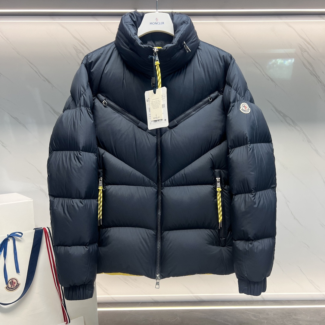 Monc COAT