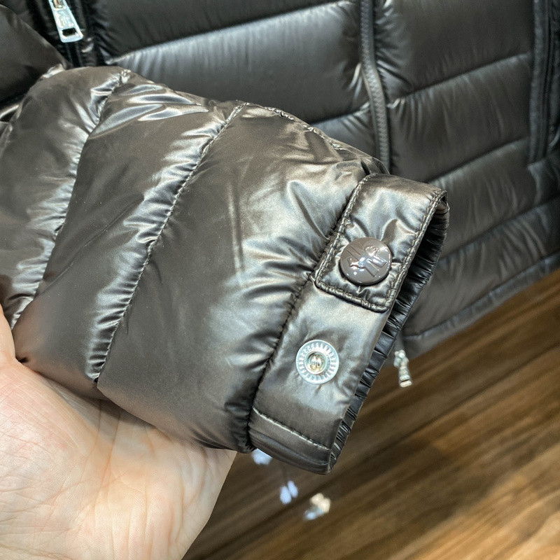 Monc COAT