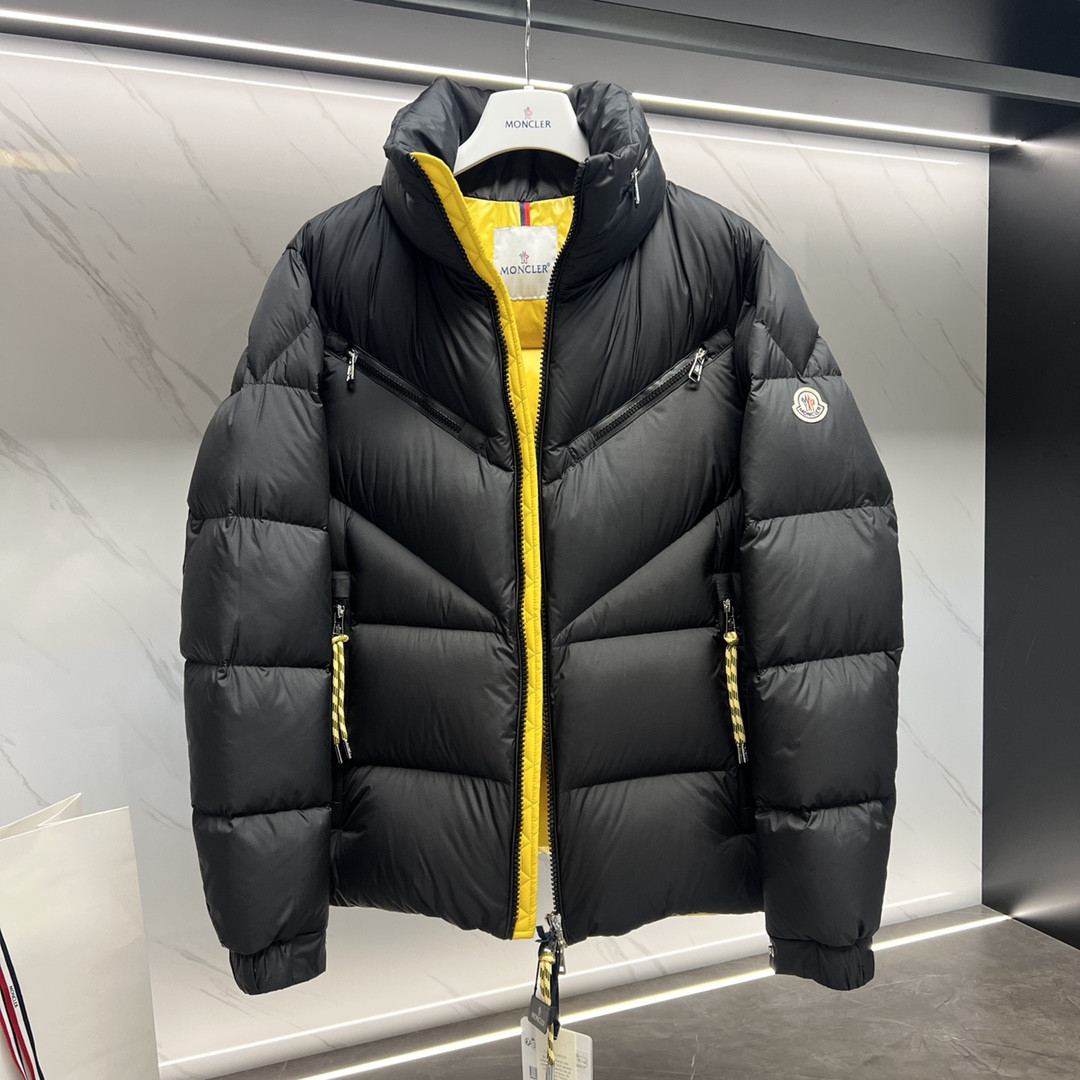 Monc COAT