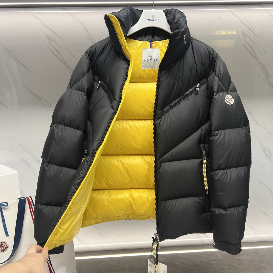 Monc COAT