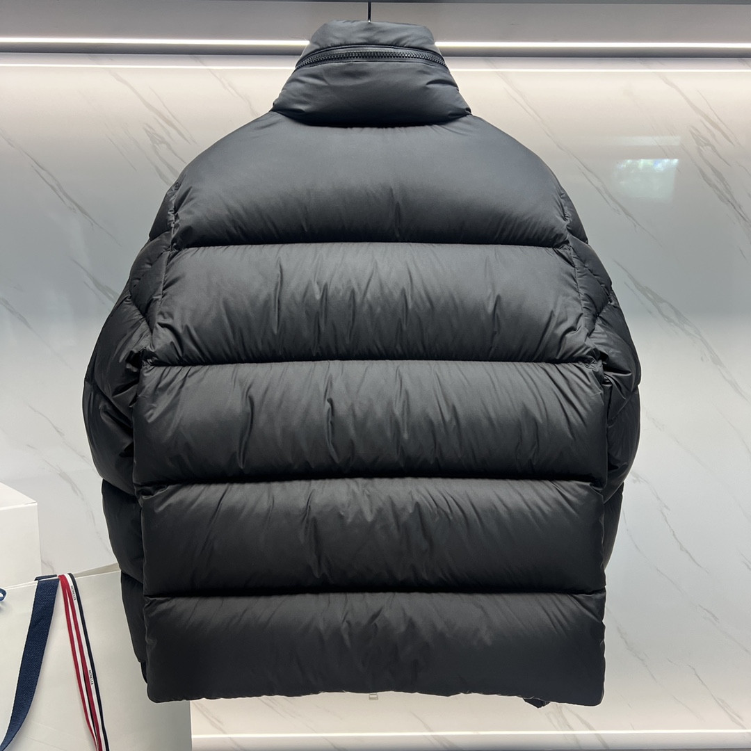 Monc COAT