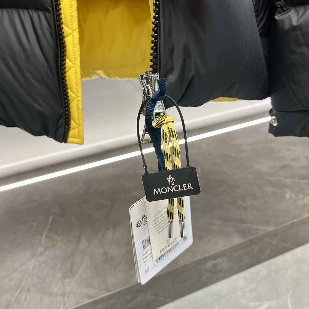 Monc COAT