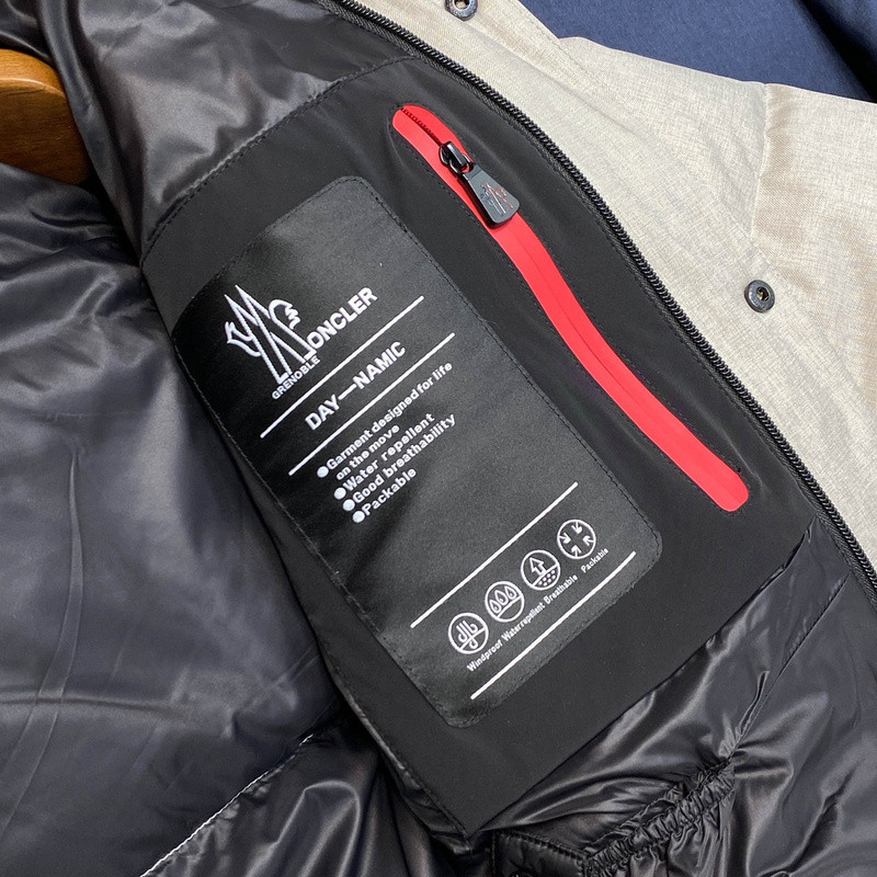Monc COAT