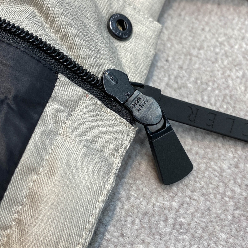 Monc COAT