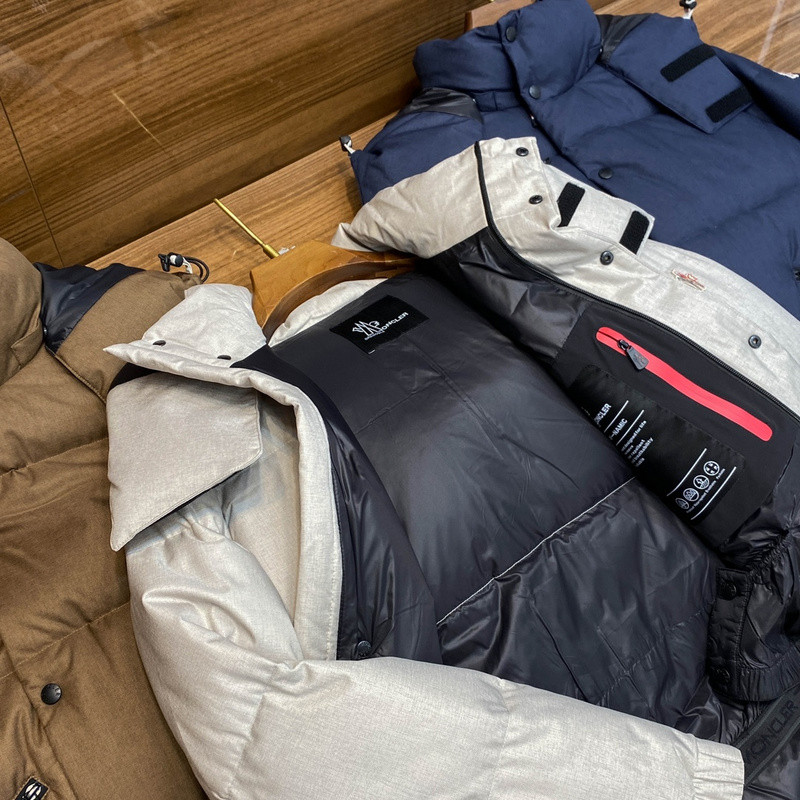 Monc COAT
