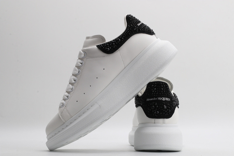 MQ Sneakers