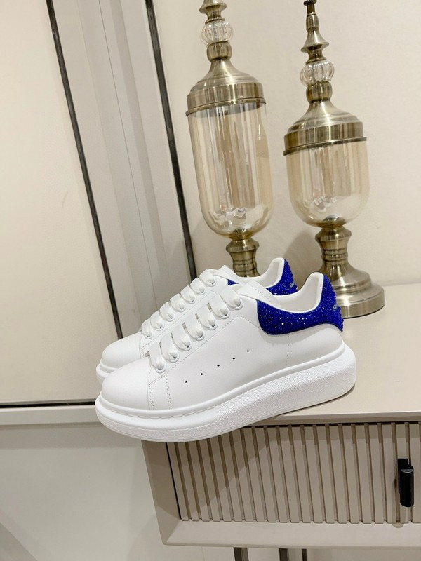 MQ Sneakers