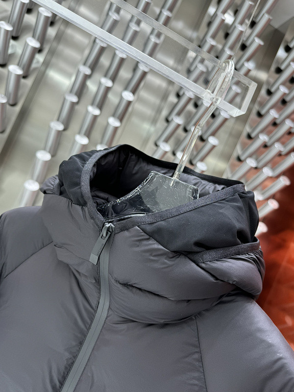 Monc COAT