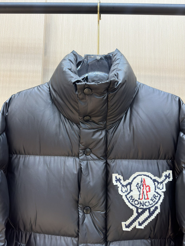 Monc COAT