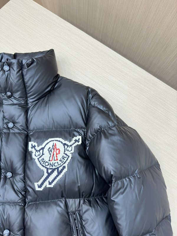 Monc COAT