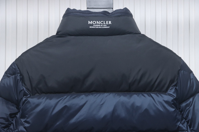 Monc COAT