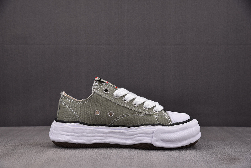 Ma1s0n Mihara Sneakers