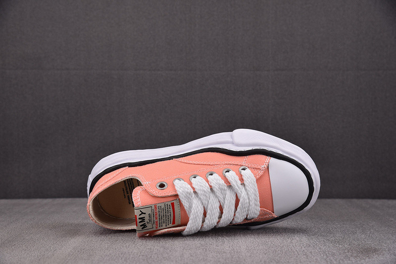 Ma1s0n Mihara Sneakers