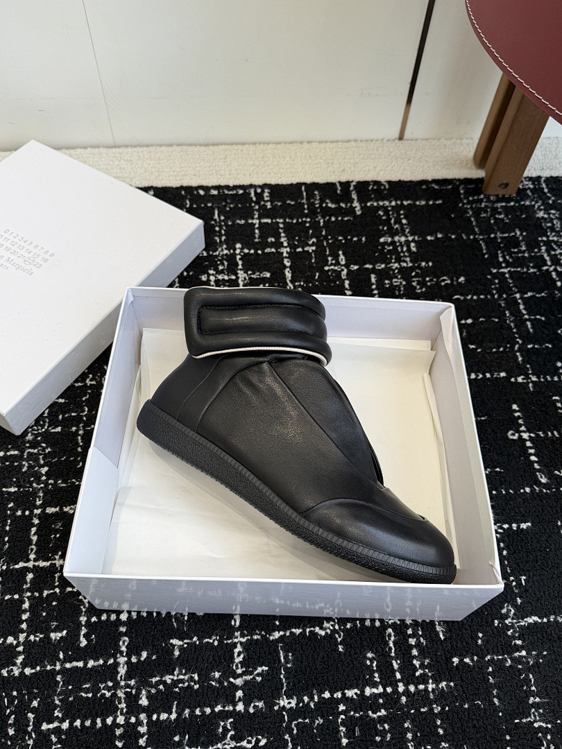 Ma1s0n Marg*e1a Sneakers